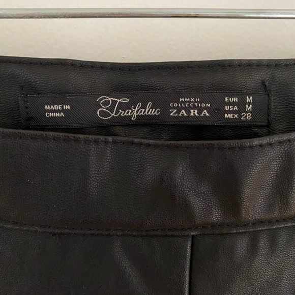 Zara pleather tights / leggings, black, size M - Picture 5 of 6